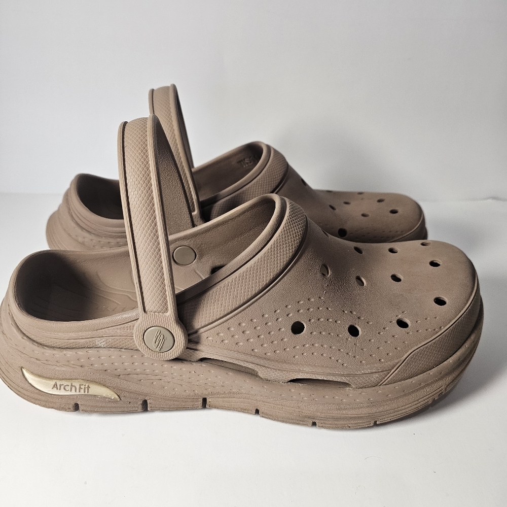 Skechers Womens Foamies Arch Fit Lined Clog Cozy Size 10